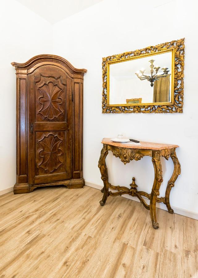 Rooms Alla Loggia Del Castello Trento Exteriér fotografie